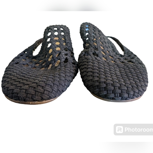 Born Cameo 2 Black Woven Loafer Slide in shoes. Women's Size 9 - Picture 13 of 14